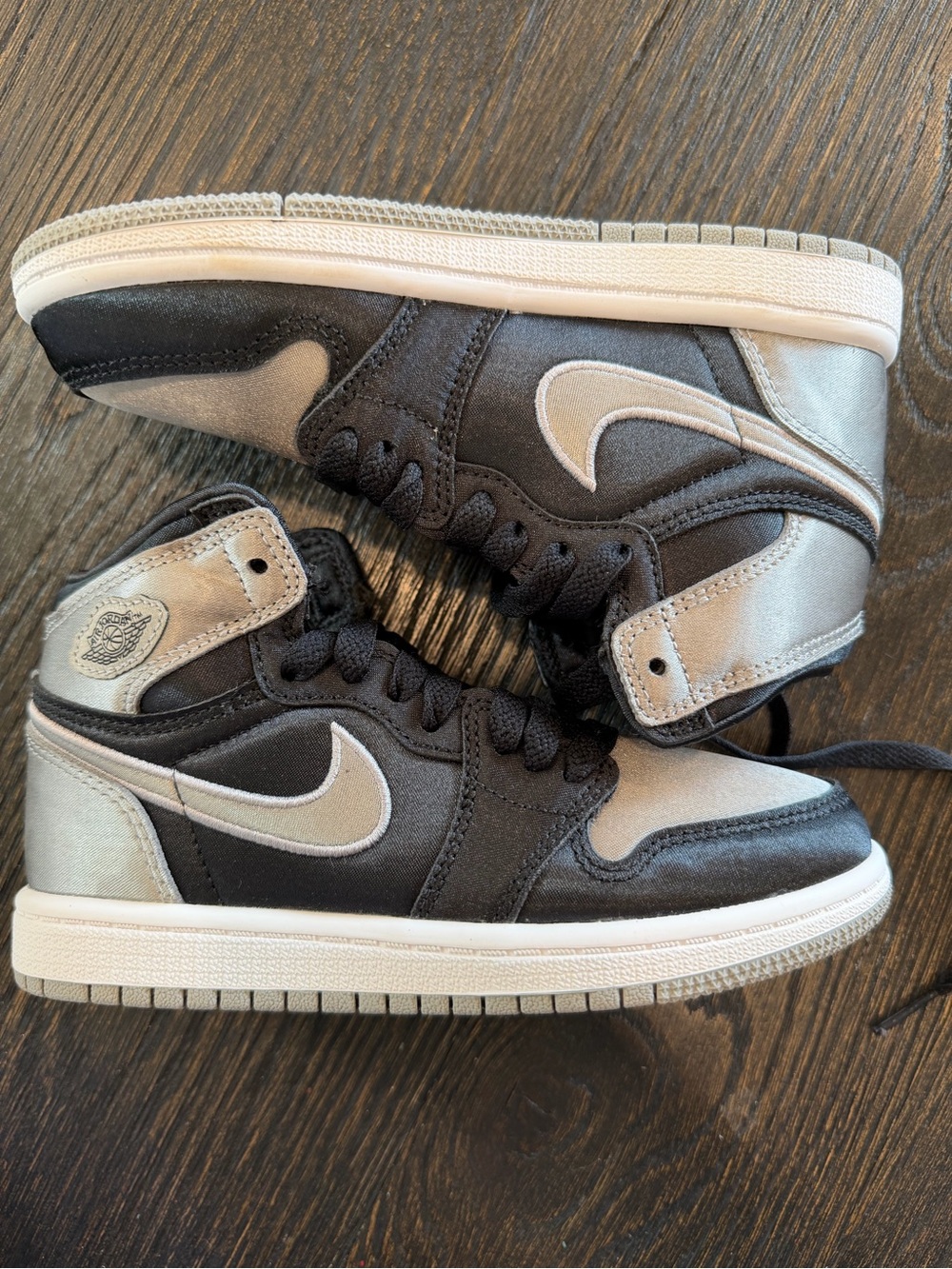 Nike Air Jordan 1 Retro High OG  Satin Shadow Black Grey Size 13C